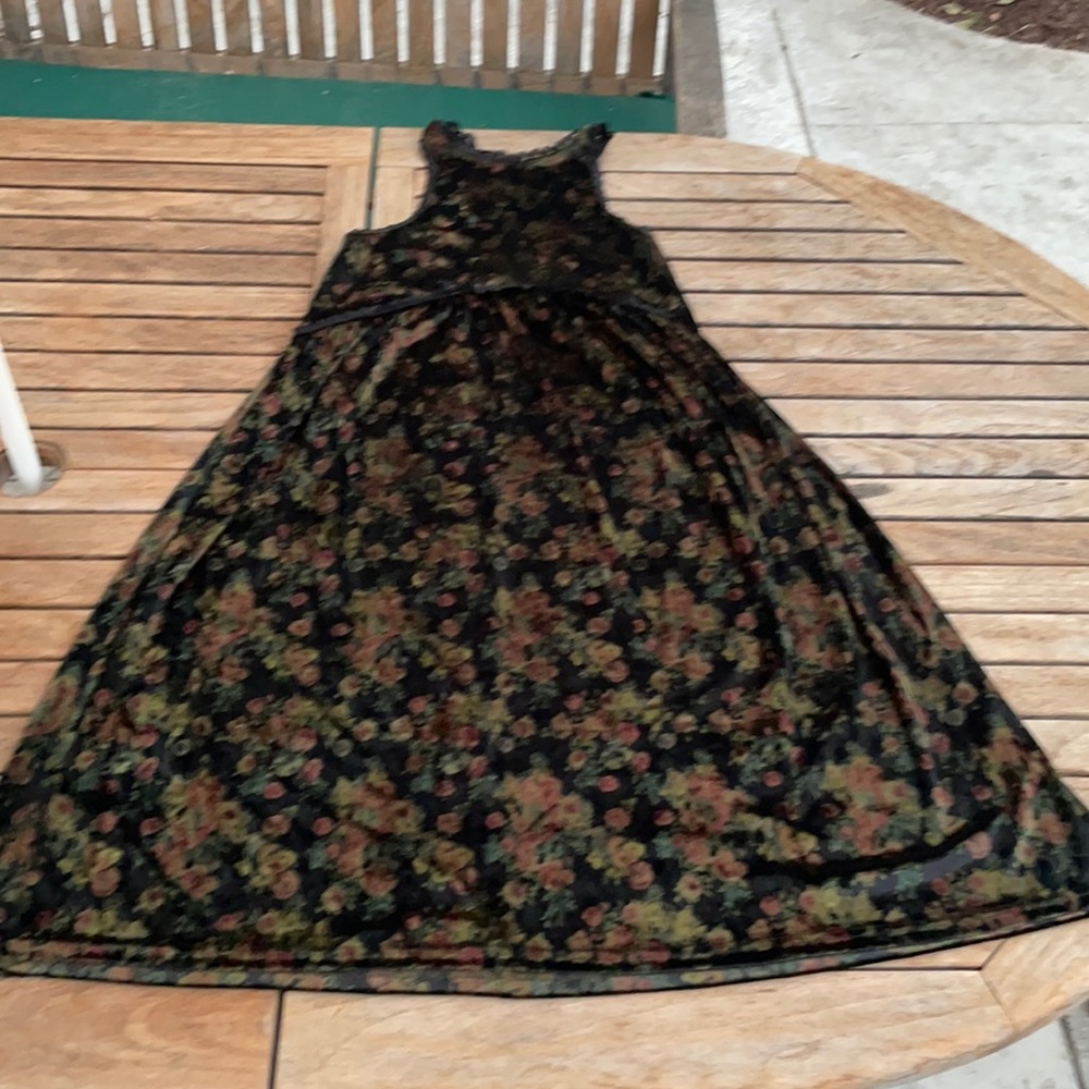 Velvet floral Small dress with lace and zipper